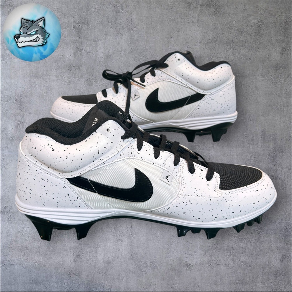 Nike Air Jordan Stadium 90 Low TD Men Size 8.5 White Football Cleats HQ0210-100 - Picture 3 of 5